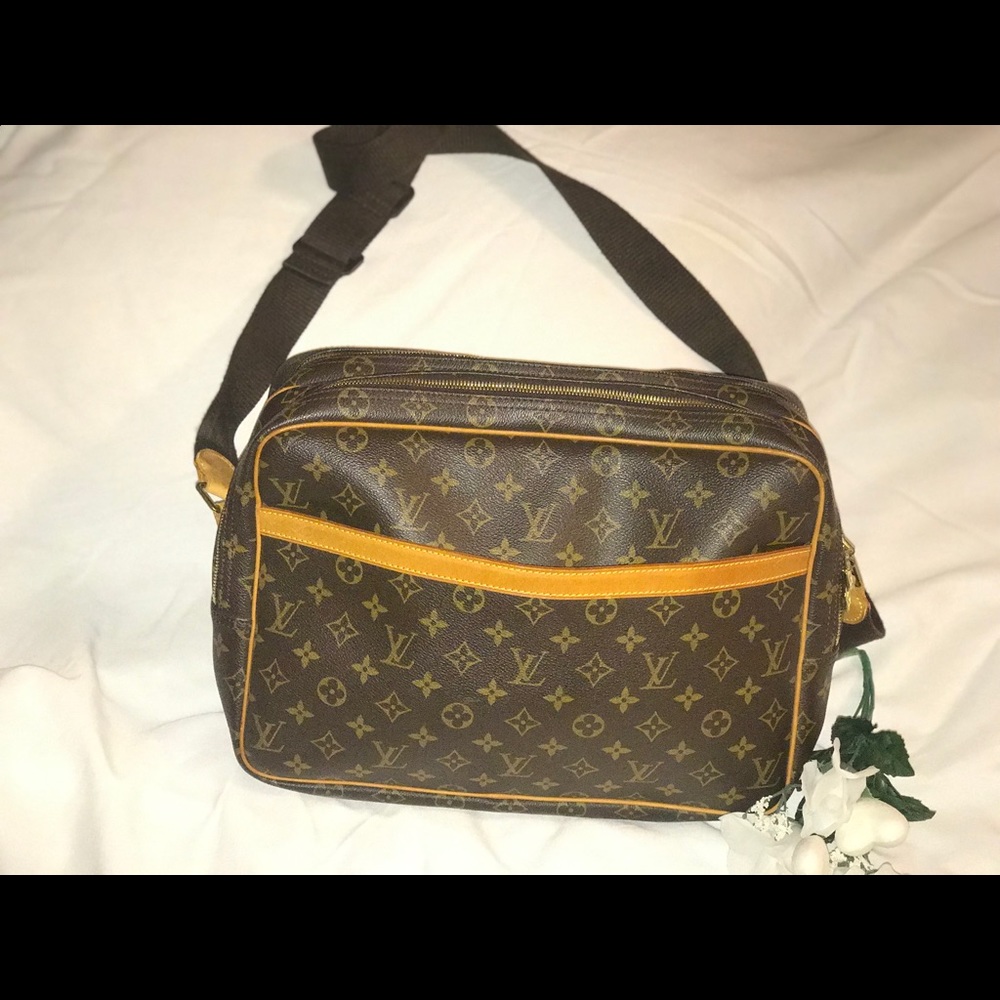 Louis Vuitton messenger bag - Picture 2 of 5